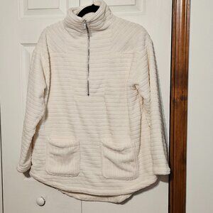 Ladies Soft Surroundings Ivory Quarter Zip Size PM